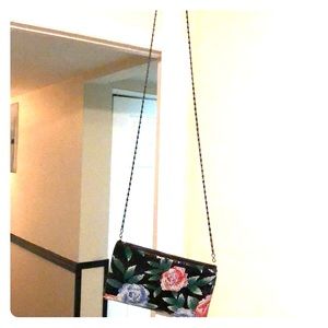 🌸Sequined Floral Purse